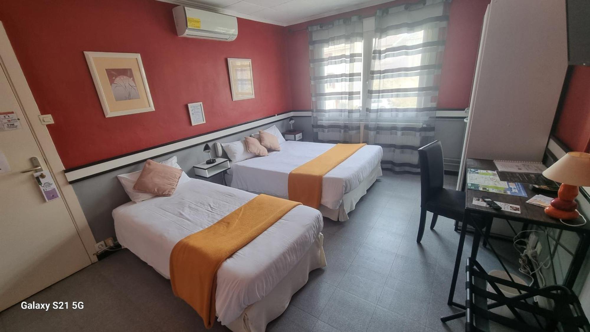 Hotel Du Tricastin