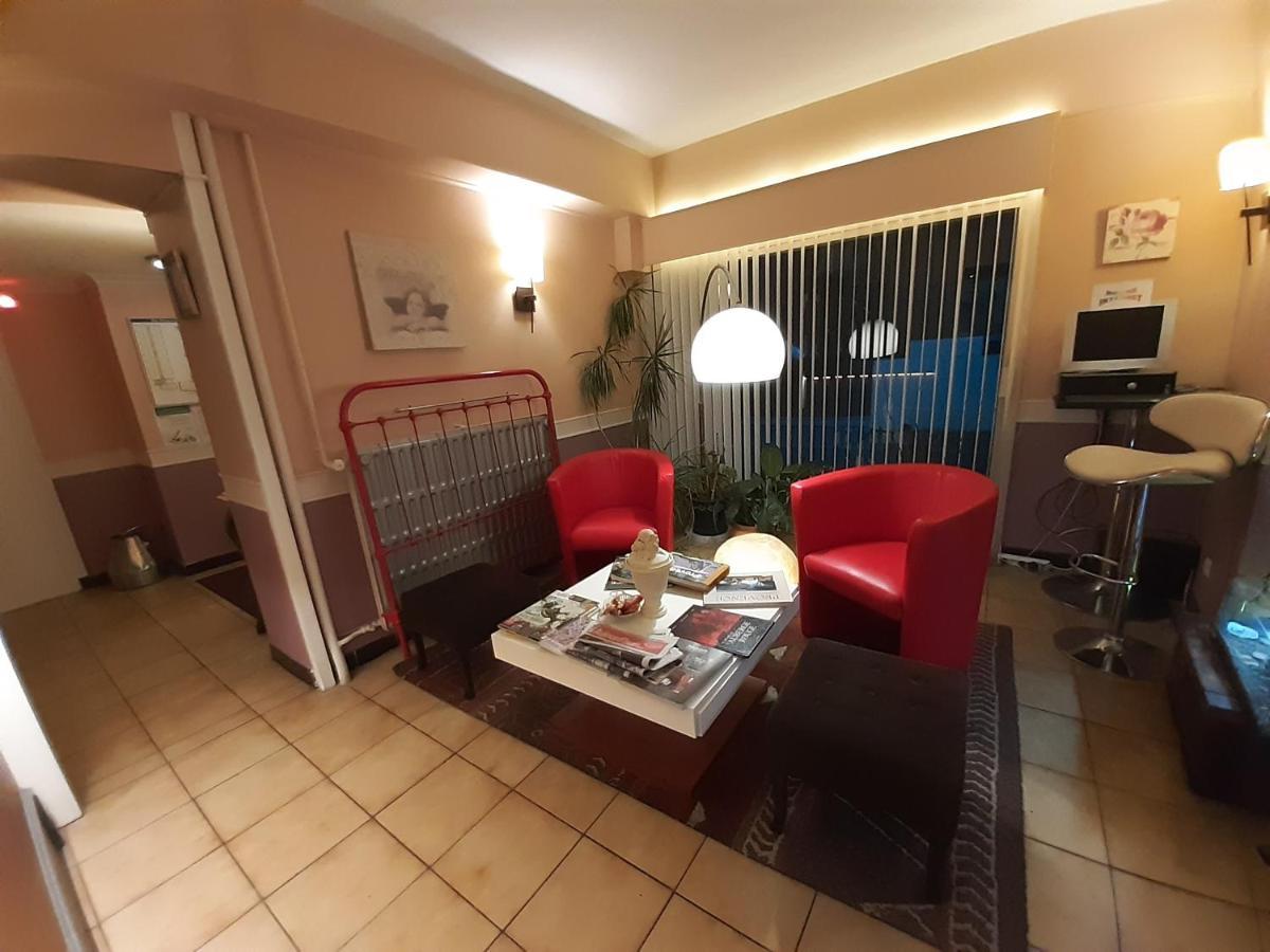 Hotel Du Tricastin