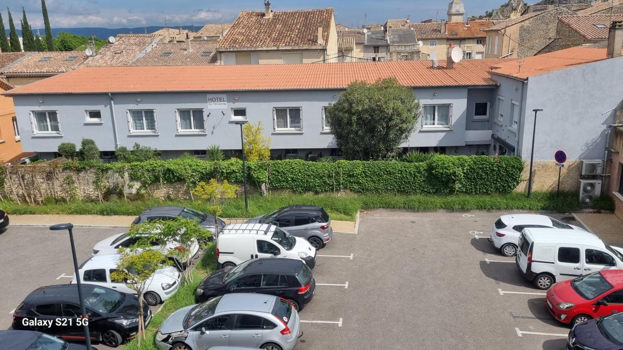 Hotel Du Tricastin Pierrelatte